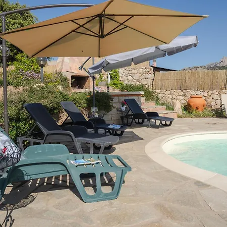 Apartment Affittasardegna-villa Dei Graniti San Pantaleo